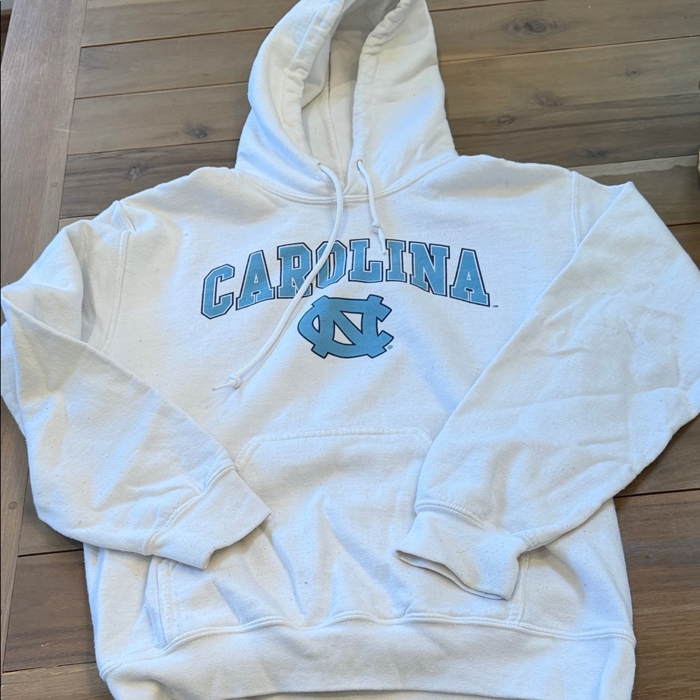 UNC Hoodie Sweatshirt - Women size Small